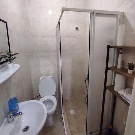 Kadikoy Yeldegirmeni'nde Daire Apartment *